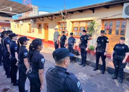 Oberá: Compró una notebook robada, lo rastrearon y tuvo que entregarla a la policía 3 obera 5 - 2
