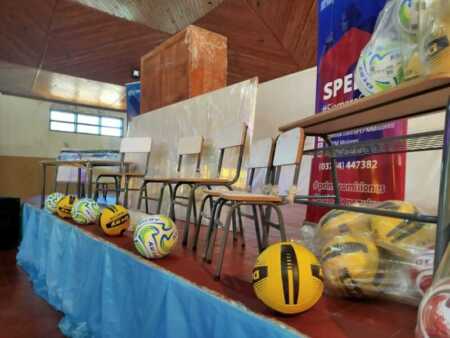 El SPEPM entregó mobiliario y kits deportivos a 16 escuelas privadas de Misiones SPEPM mobiliario