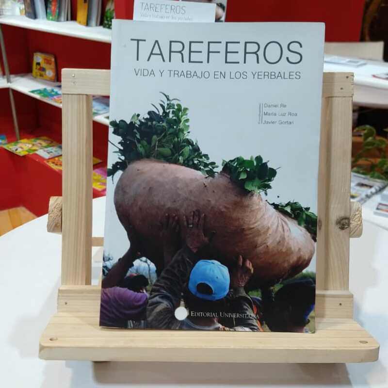 El exdecano javier Gortari es autor del libro "Tareferos"