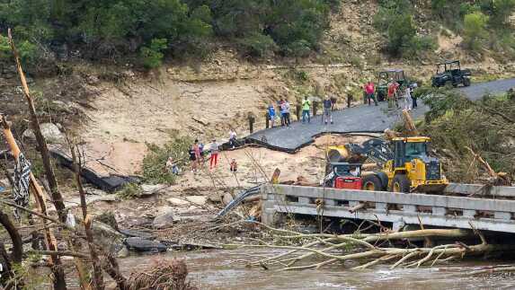 Devastadoras inundaciones en Texas: al menos 80 muertos y más de 40 desaparecidos 7 - 6