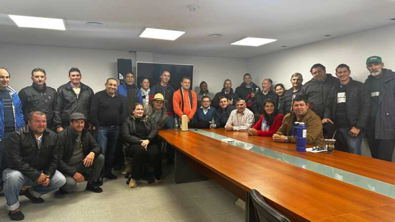 En la Legislatura, el bloque del PAyS organizó un encuentro con productores yerbateros donde participó Javier Gortari para analizar un posible IMYM provincial