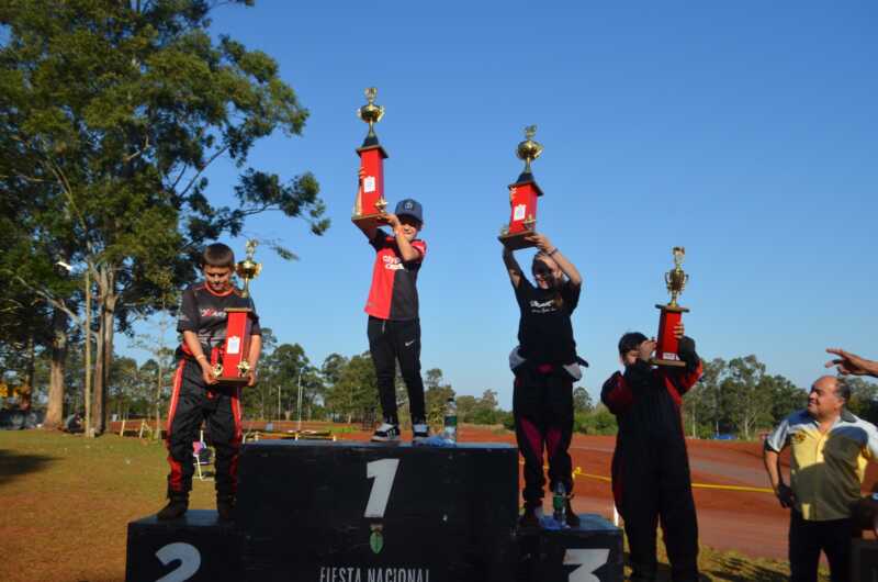 Apóstoles vibró con la 5ª fecha del Karting terrado 5 1755519270087 - 4