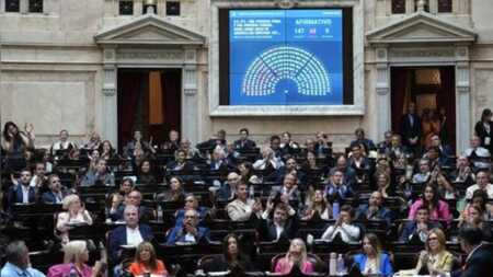 Diputados aprobaron aumentar el presupuesto para las universidades diputados