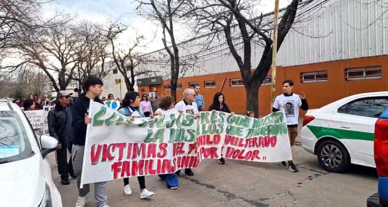 Fentanilo contaminado: familiares de víctimas marcharon pidiendo justicia - 2