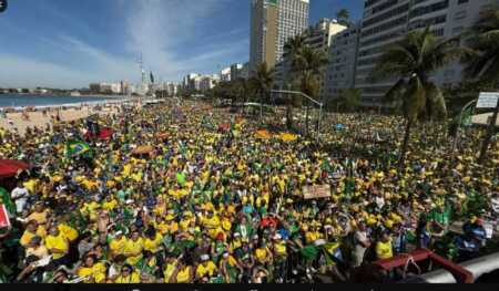 Brasil se divide por Bolsonaro y sus militantes apoyan los aranceles impuestos por EE.UU bolsonaro