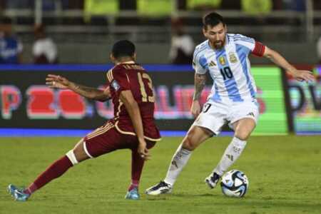 Argentina vs. Venezuela: los precios de las entradas que hacen doler el bolsillo GzSl7R5W0AE2tcx - 3