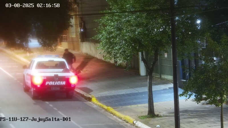 Posadas: detenido tras ser visto en cámaras de seguridad 2 Intentó meterse a una casa y lo detuvieron en Posadas