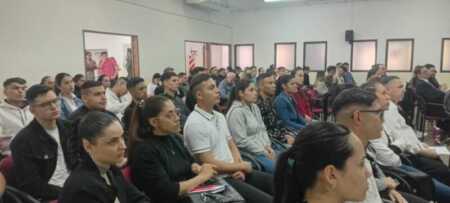 Más de un centenar de participantes en la jornada sobre Seguridad Hemisférica en la Universidad Gastón Dachary Jornada