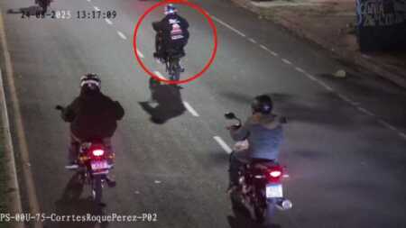 Joven de 18 años arrestado por realizar picadas en una moto robada Joven