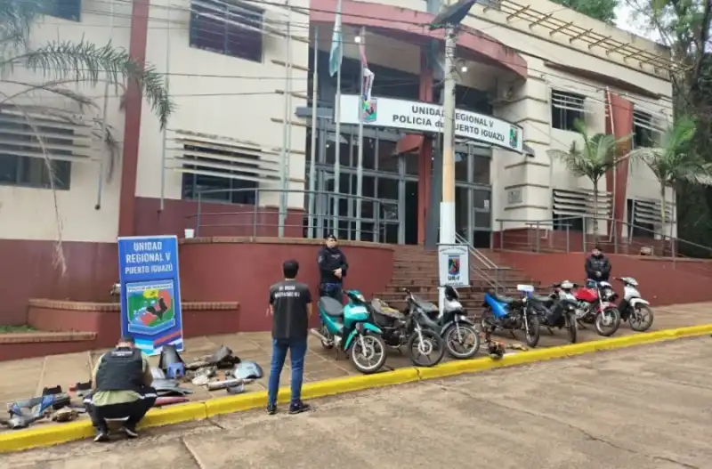 Robamotos detenidos en Iguazú: incautaron vehículos, motopartes y herramientas Puerto Iguazu 850x560 1 - 1