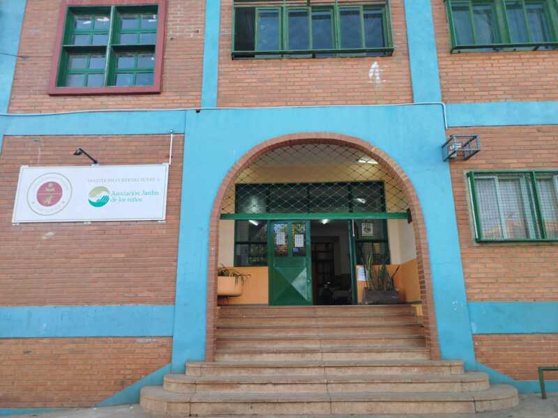 Impulsan talleres con rápida salida laboral en la Asociación Jardín de los Niños de Posadas 2 Talleres