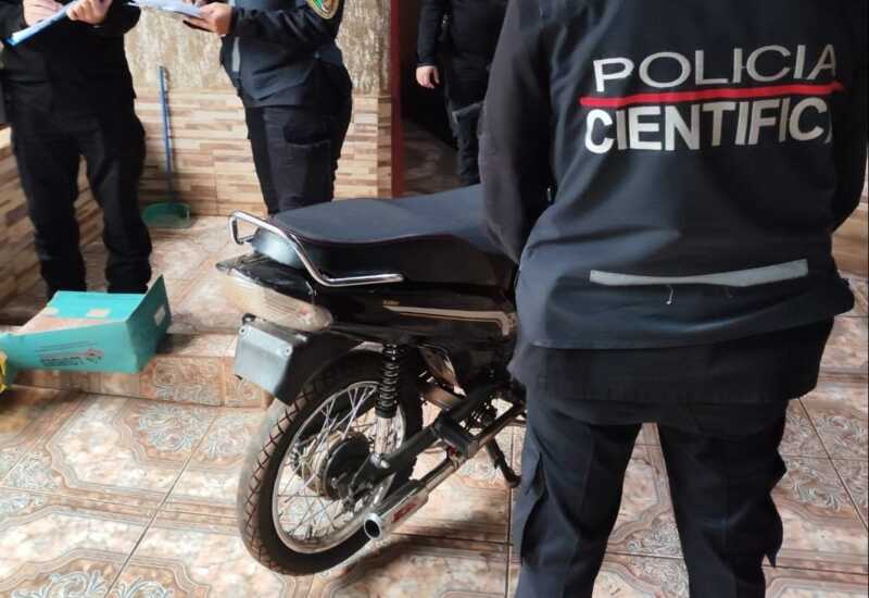 Iguazú: Hizo peligrosas maniobras con la moto y lo compartió en redes 4 WhatsApp Image 2025 06 07 at 4.35.03 PM e1749344614869 - 3