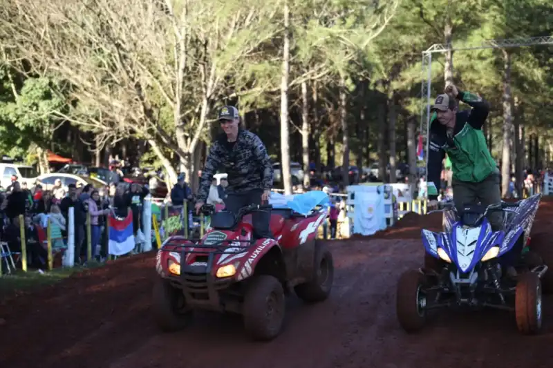 Argentino de Motocross: Eldorado vibró con la 5ta fecha y más de 7.000 personas 14 WhatsApp Image 2025 08 10 at 21.32.42 1 - 13