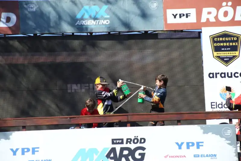 Argentino de Motocross: Eldorado vibró con la 5ta fecha y más de 7.000 personas 18 WhatsApp Image 2025 08 10 at 21.32.45 1 - 17