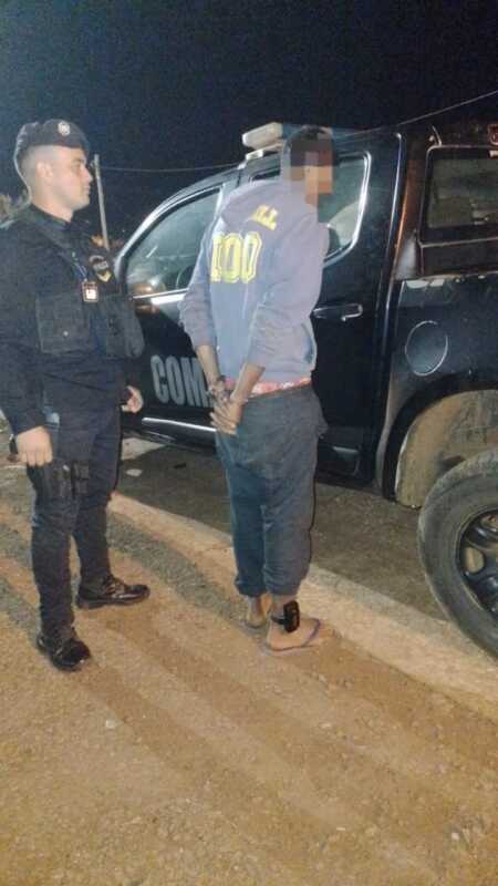Cayeron en Misiones dos prófugos brasileños con tobilleras electrónicas: uno intentó atacar a la Policía con un puñal 3 WhatsApp Image 2025 08 15 at 07.49.22 - 2