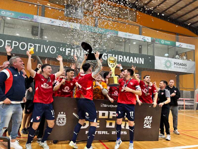 Futsal: Independiente derrotó 3-2 a Boca y se quedó con la Copa de Oro 12 WhatsApp Image 2025 08 17 at 22.55.16 2 - 11