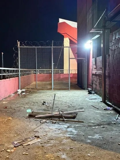 Barbarie: así la fue la cronología de los incidentes en el partido entre Independiente y la U de Chile 14 WhatsApp Image 2025 08 21 at 07.37.02 11 - 13