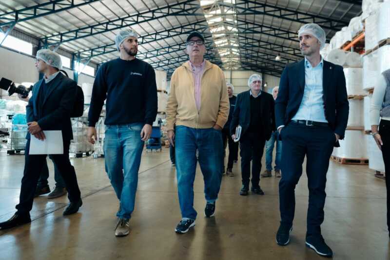 Passalacqua recorrió empresas misioneras que accedieron a créditos productivos del CFI 5 WhatsApp Image 2025 08 21 at 08.23.32 2 - 4