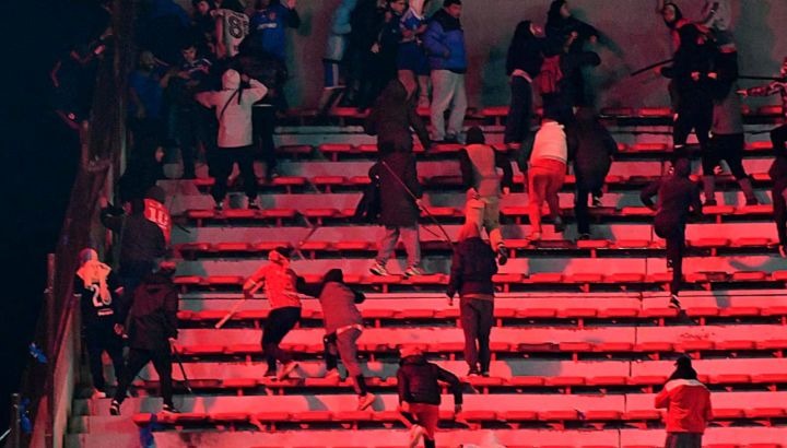 Liberaron a los 104 hinchas de la U de Chile detenidos por los incidentes en Avellaneda 4 WhatsApp Image 2025 08 22 at 08.01.32 1 - 3