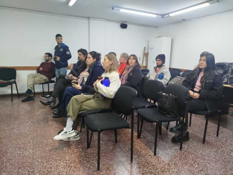 La Facultad de Humanidades firmó un convenio para el abordaje integral del suicidio 2 WhatsApp Image 2025 08 26 at 09.54.36 - 1