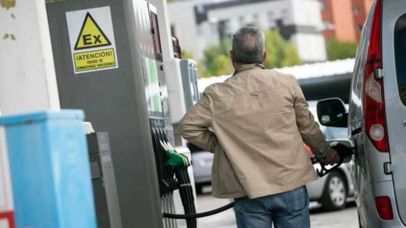 El autoservicio de combustibles idealiza "mayor eficiencia, seguridad y comodidad", pero en Misiones su adopción se encuentra limitada.