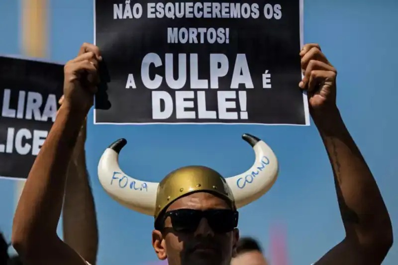 Brasil se divide por Bolsonaro y sus militantes apoyan los aranceles impuestos por EE.UU 3 bec51dc54ffb063d46971785a880c40732bf57d6 - 2