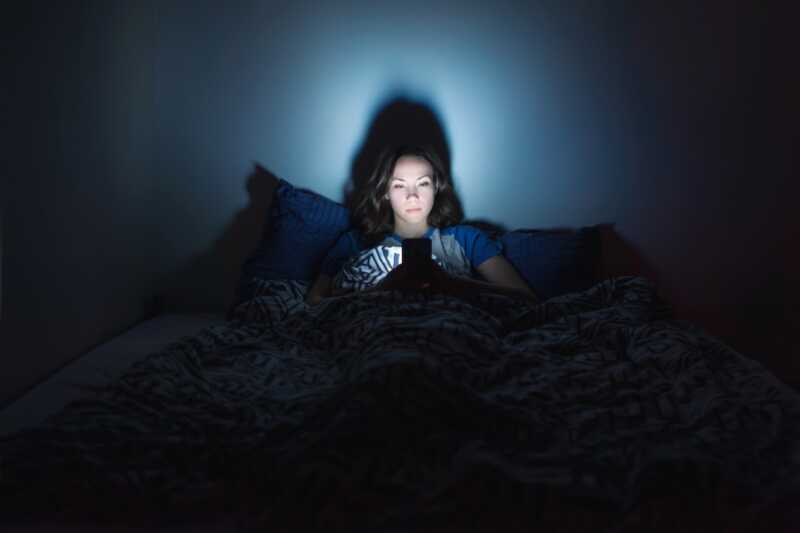 Los especialistas alertan: posponer el sueño dispara ansiedad, estrés y afecta la salud celular sueno - 1
