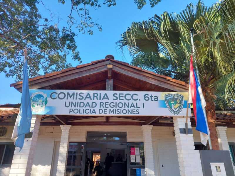 Joven detenida en Posadas tras destrozar la casa de su ex pareja 2 espacio amigable 3 - 1