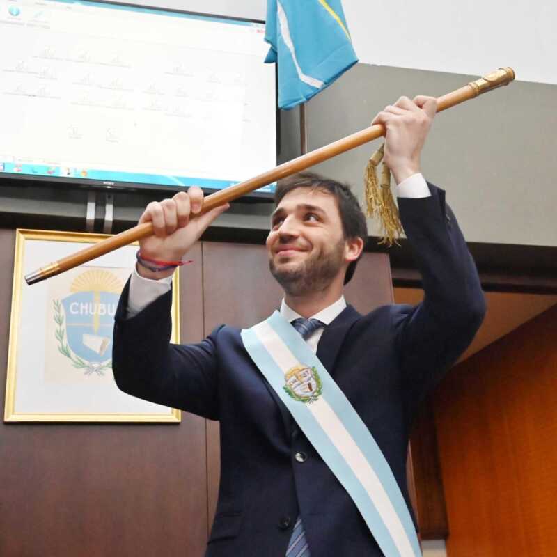 Ignacio Torres defiende el frente “Grito Federal” y “En 2027 podemos tener un candidato a presidente” 2 “Los tiempos son muy cortos y seguro que se va a discutir el lunes", afirmó Torres.