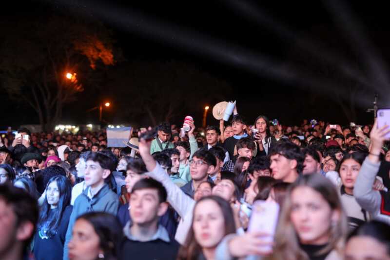 Con Valdés y Fagúndez presentes, Yapeyú recordó a San Martín en un festival con 15 mil personas 2 Emotivo comienzo de los homenajes a San Martín en Yapeyú con festival popular
