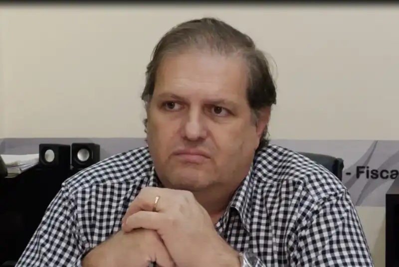 Ordenan internación compulsiva de 4 adultos con tuberculosis que contagiaron a menores en Misiones 3 rene casals - 2