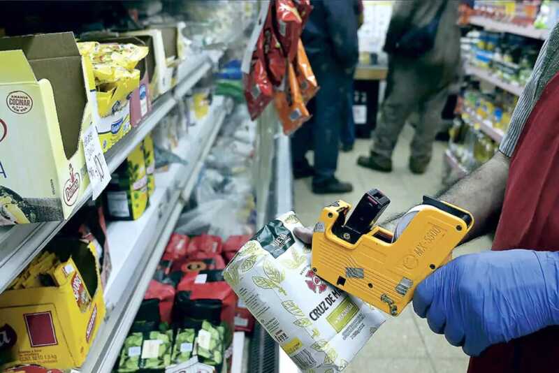 La volatilidad del dólar impacta en los precios y el consumo: qué esperar del mercado en Misiones suba precios dólar