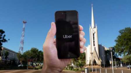 Uber ya está disponible en Oberá: nueva opción de movilidad tecnológica Con Uber y DiDi funcionando en paralelo y bajo reglas unificadas, Oberá busca mantener un equilibrio entre innovación tecnológica, competencia justa y control efectivo.