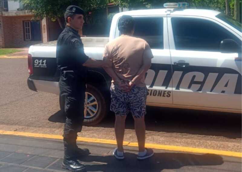 Apóstoles: Dealer amenazó de muerte a su pareja, lo detuvieron e incautaron cocaína 4 212 - 3