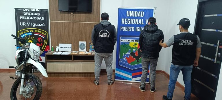Motodealer detenido mientras vendía pedra en Puerto Iguazú pedra