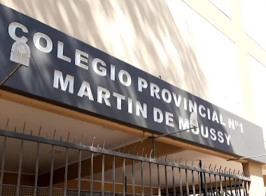 Apuntan a estudiantes de otra escuela por el robo instrumentos en el Colegio Nacional Nacional