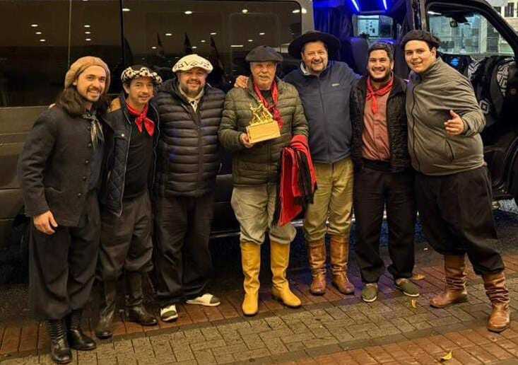Los Núñez fueron galardonados en Brasil: un triunfo que cruza fronteras 3 La música de Misiones cruza fronteras: Los Núñez se consagran en Brasil y su disco Yvy Purahéi llega al Teatro Lírico.