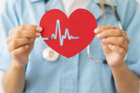 Mujeres en riesgo: ¿por qué hay trato diferencial en las guardias cardiológicas? mujeres