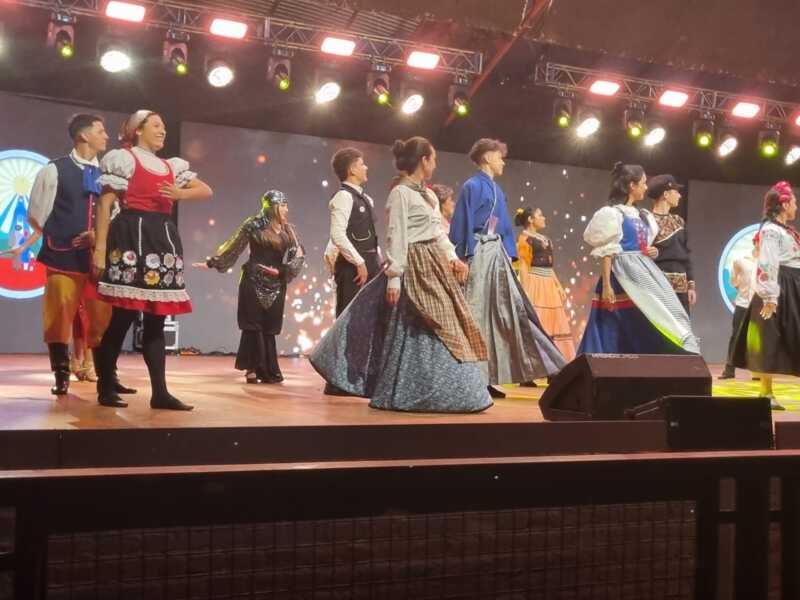 Fiesta del Inmigrante: por primera vez el Cuadro Apertura presenta cuatro obras 7 IMG 20250909 WA0078 - 6