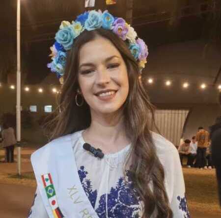 Oberá: la Reina del Inmigrante invita al gran cierre de la fiesta Imagen de WhatsApp 2025 09 12 a las 23.17.10 7325637b e1757729977741 - 2