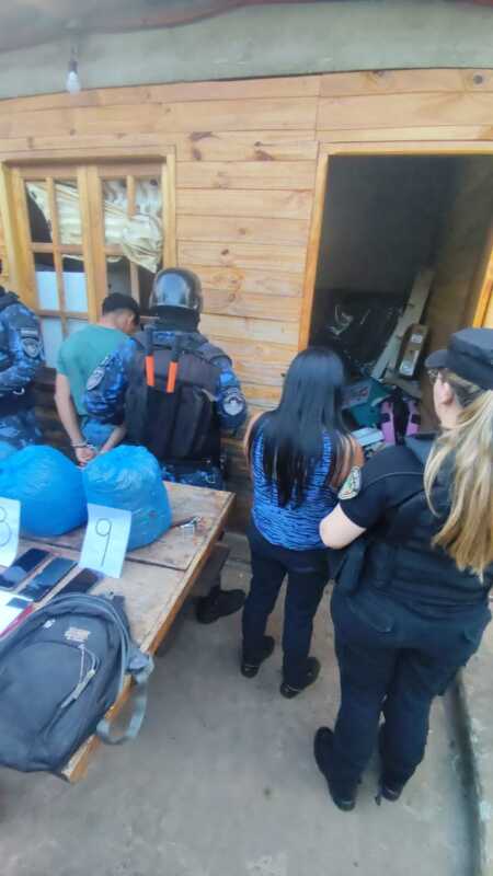 Capturan a familia con marihuana refrigerada en Iguazú 