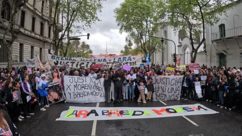 "Ni Una Menos" movilizó al país por el triple femicidio narco en Florencio Varela 1 Ni Una Menos