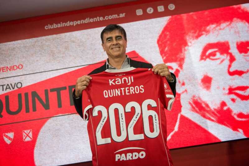 Gustavo Quinteros asumió como nuevo entrenador de Independiente 2 Quinteros
