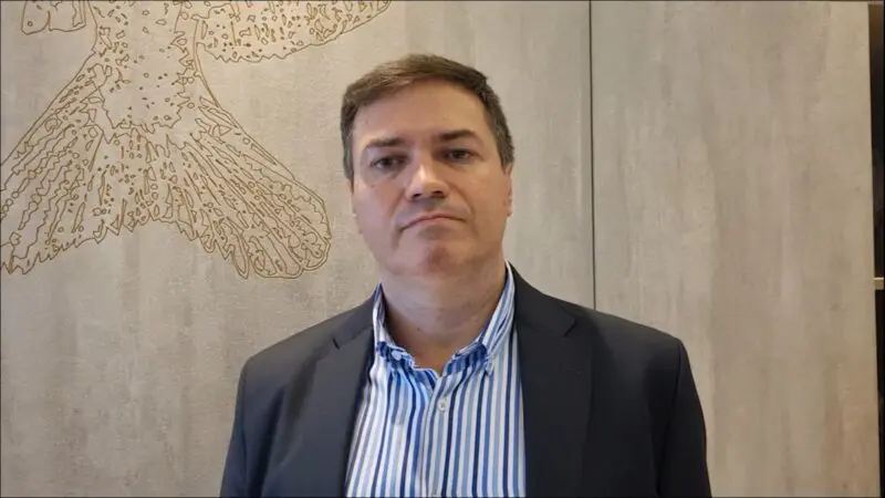 Schwarz advierte: “Invertir los fondos es clave, no sólo sostener el tipo de cambio” Schwarz