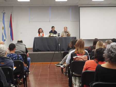 Abuelas de Plaza de Mayo, memoria y represión: conferencia en la UNaM Unam