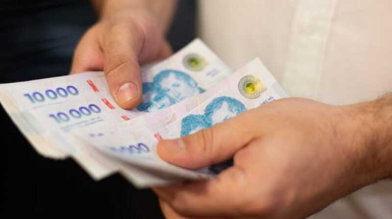 Paparella: “El salario docente tiene menos poder adquisitivo que hace 20 años” 5 WhatsApp Image 2025 09 11 at 09.01.46 2 - 4