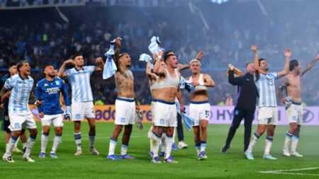 Racing sacó chapa y se metió en semifinales de la Copa Libertadores Racing