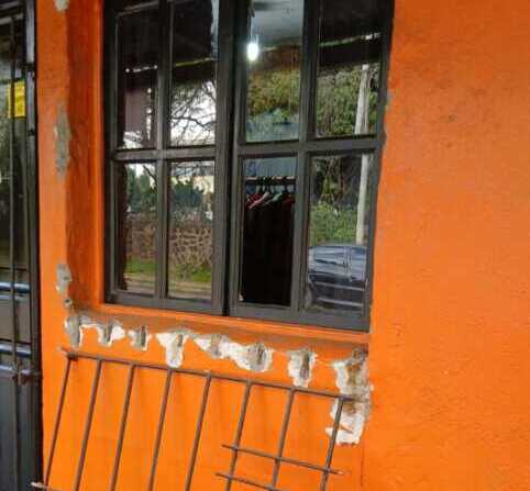 Barrio Hermoso en alerta por consumo de drogas y robos: “Los adictos se apuñalan entre ellos” 6 barrio hermoso e1757084089653 - 5