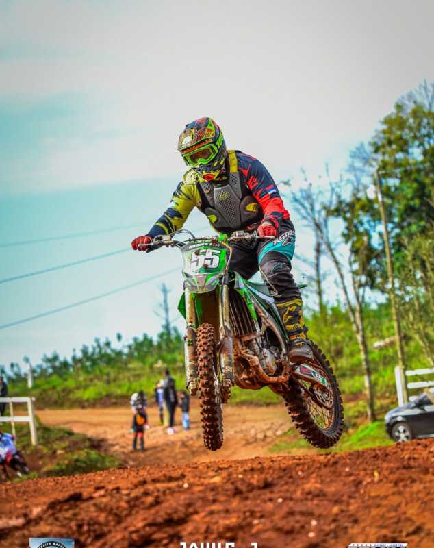 Motocross: la 7° fecha del CaMiM dejó grandes emociones en San Vicente 6 camim.motocross 1757674058340 - 5