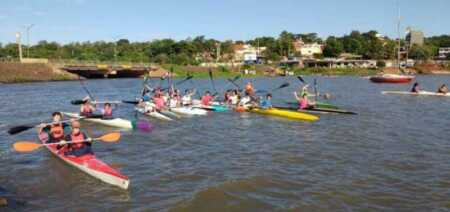 Advierten que nuevos desalojos de la EBY amenazan el desarrollo deportivo de Posadas canotaje el brete - 1